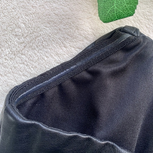 White Fox Boutique Strapless Faux Leather Bustier Crop Top - Picture 4 of 8